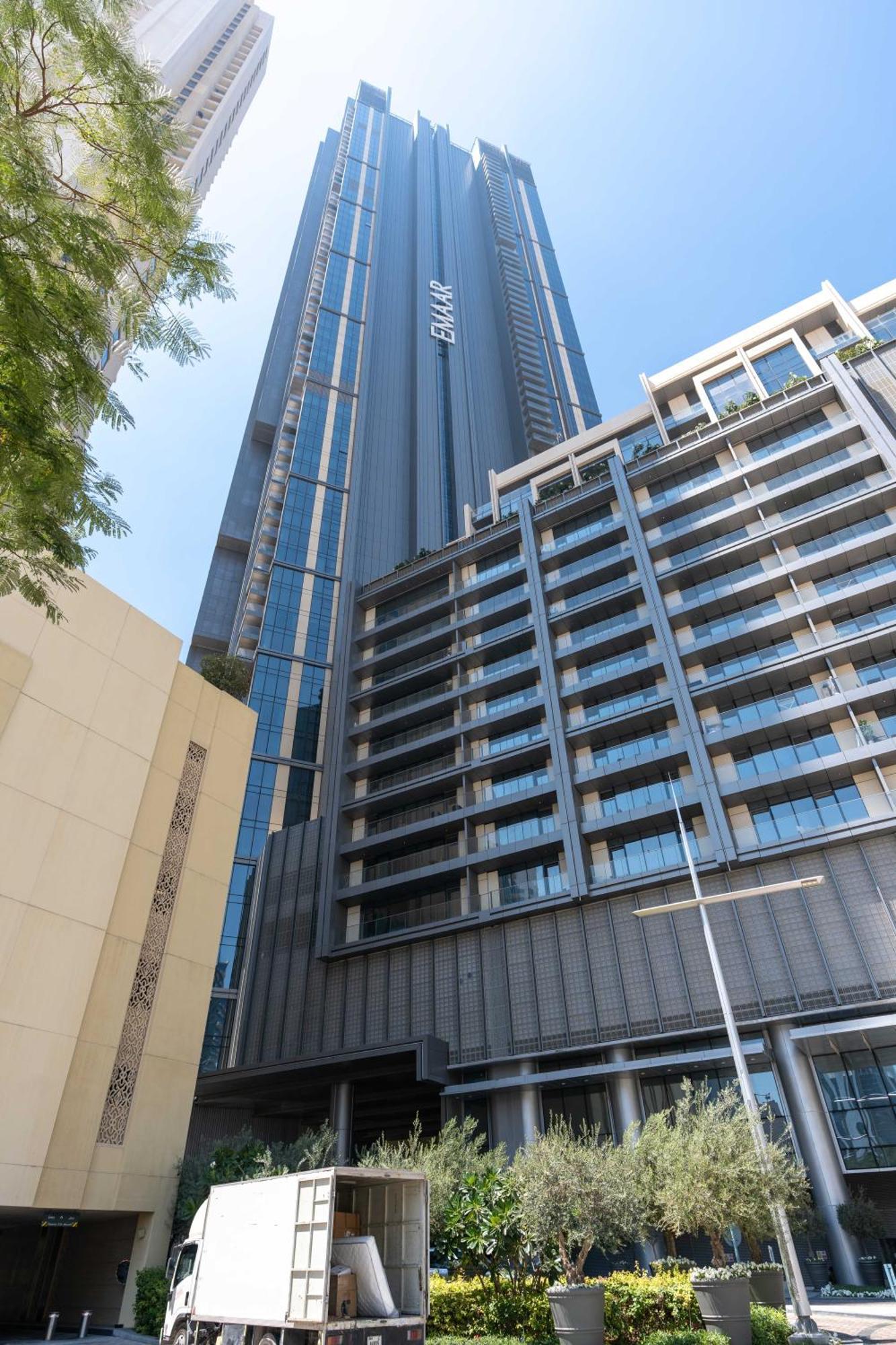 Lux Apt-Burj View Opp. Dxb Mall Dubái Exterior foto